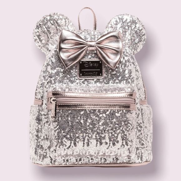 Loungefly Handbags - 𝅺LIMITED EDITION Exclusive Silver glitter Minnie Mouse backpack